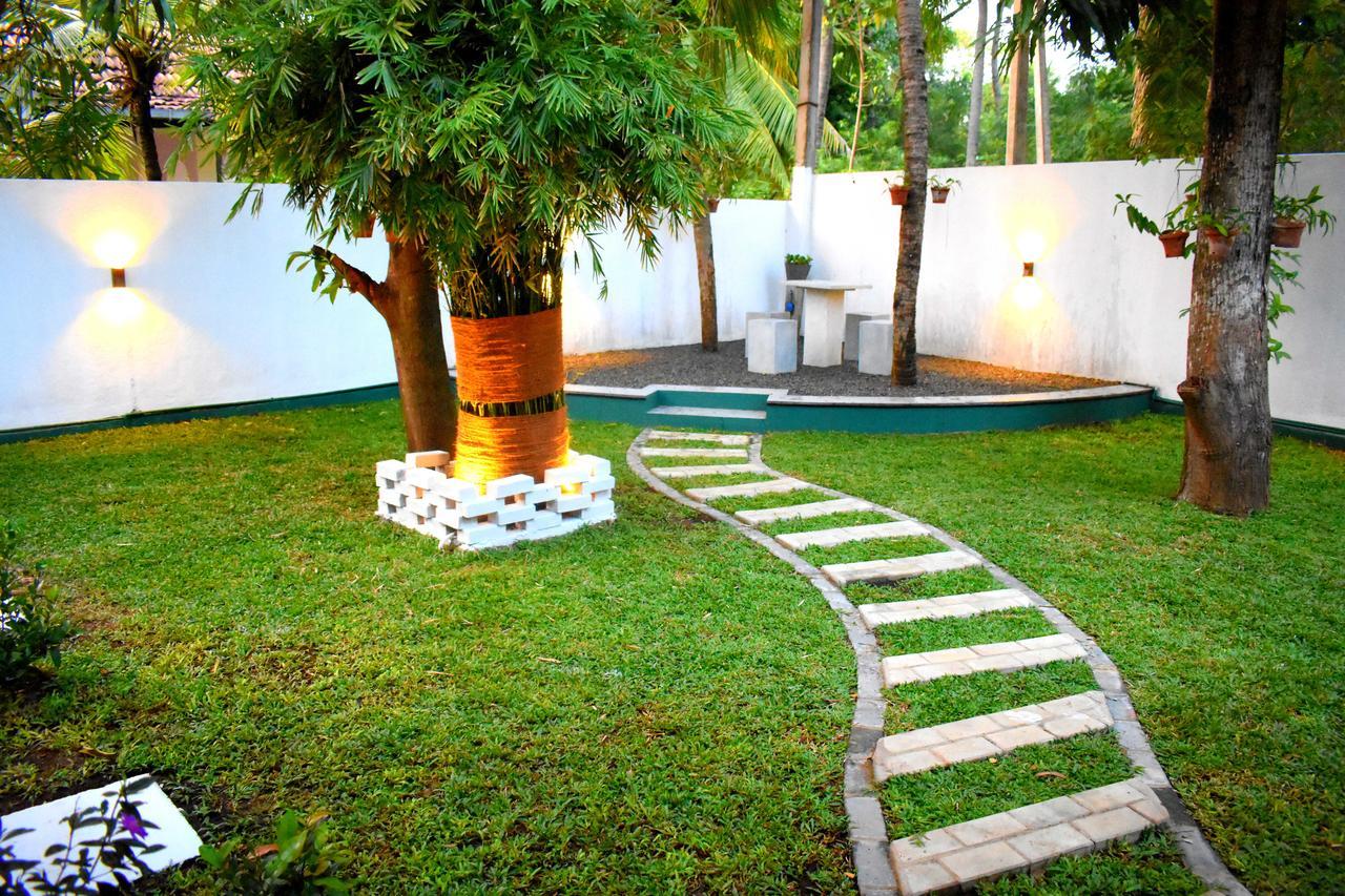 Leonine Villa Yala Tissamaharama Exterior photo